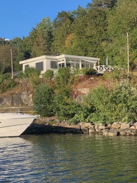 Renovated Sea Facing Cottage On The Eidanger Fjord Пошгрун Екстериор снимка